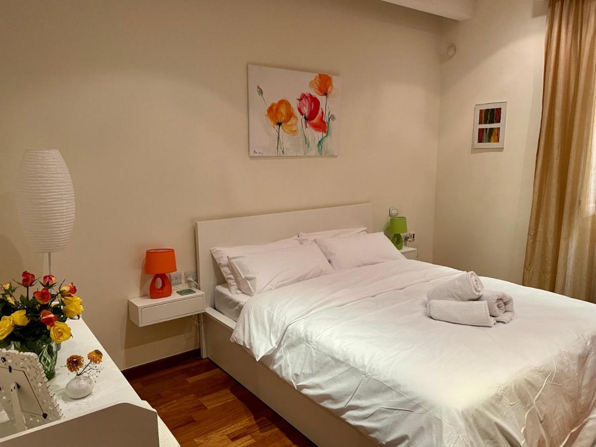 Valletta Collection - Merchant Str Apartment With Large Yard Bagian luar foto